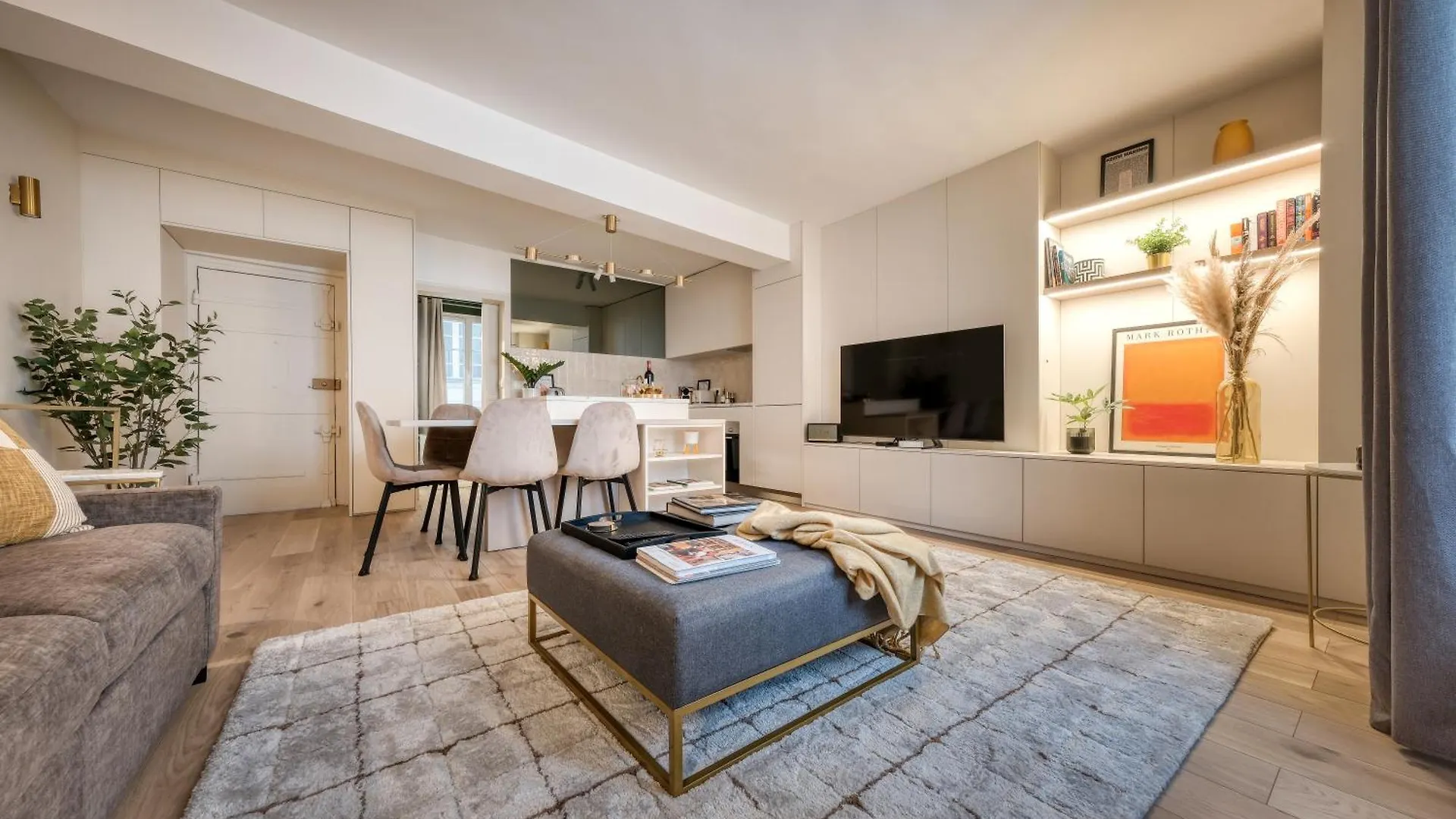Renovated Apartment Saint-Germain-Des-Pres - Le Bon Marche Paryż