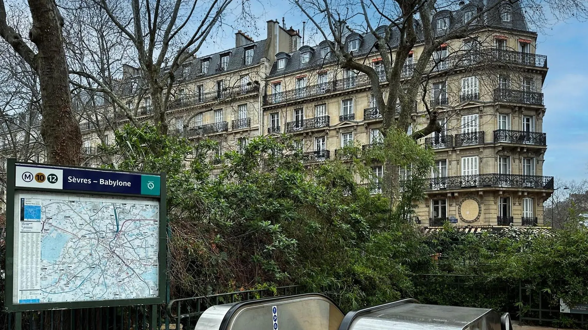 Pensjonat Renovated Apartment Saint-Germain-Des-Pres - Le Bon Marche Paryż